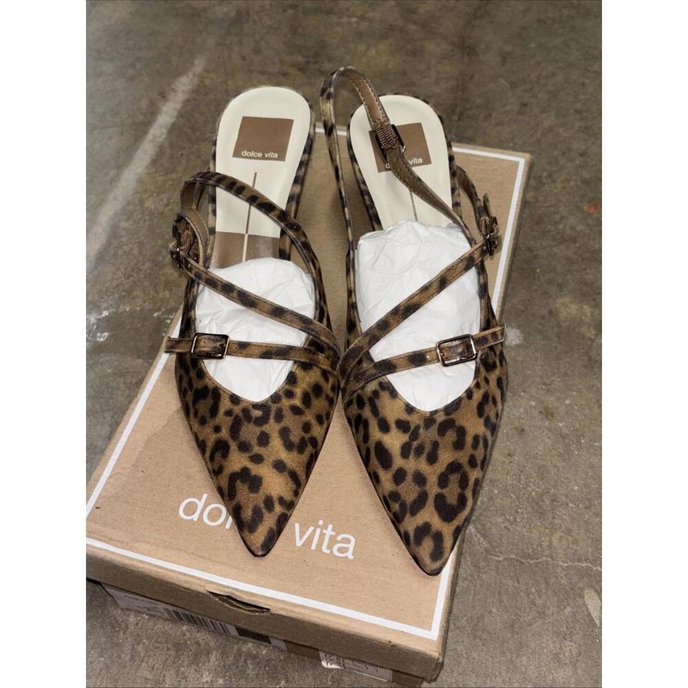 Pamla Mid Sling Back Heel in Leopard Dolce Vita - Picture 4 of 6